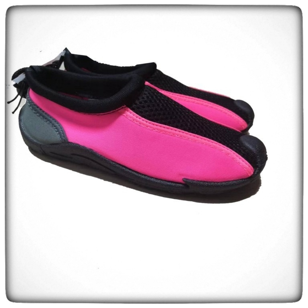 BH Brands Girls Toddler Water Shoes, Toddler Size Small 5/6